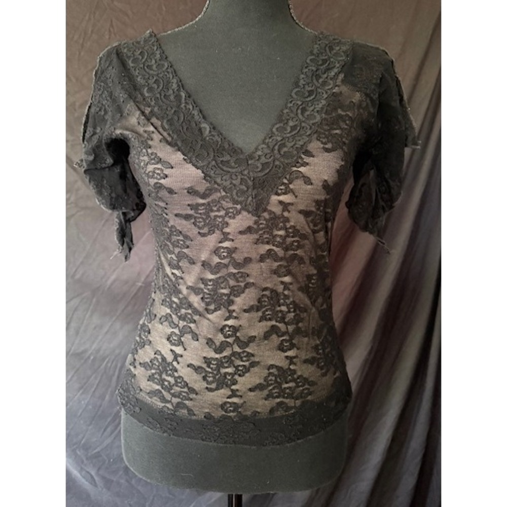 Forever 21 Black Floral Lace V-Neck Flutter Sleeve Top Sheer Gothic Coquette